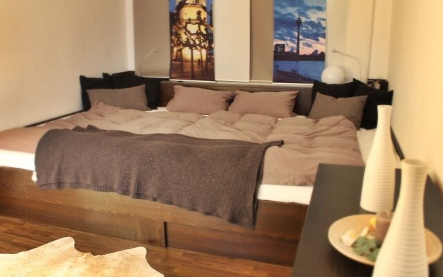 Отель Wohnung7 Дюссельдорф комната для гостей