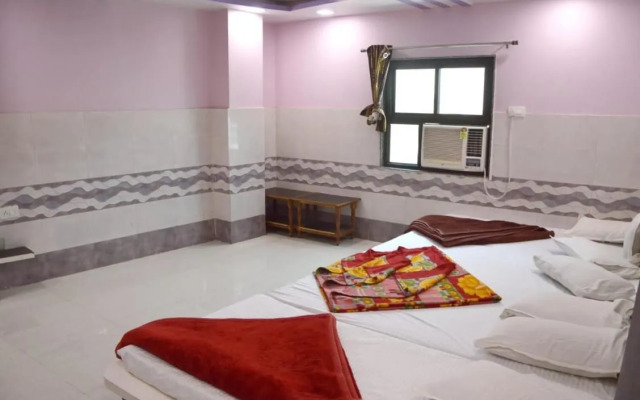 Hotel Ujala Palace