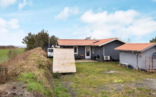6 Person Holiday Home in Hemmet