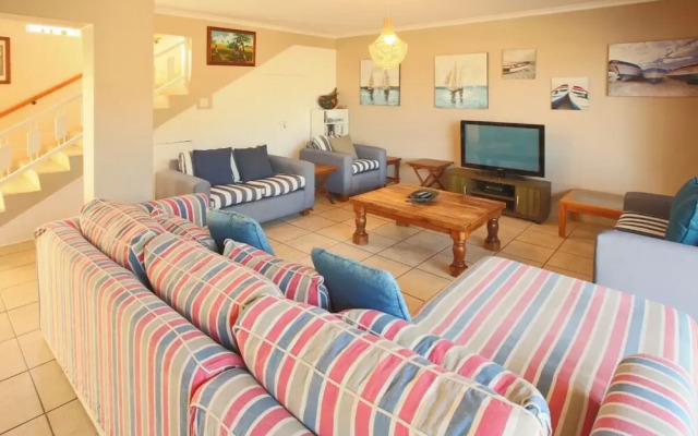 Tasties' Langebaan 8 Sleeper