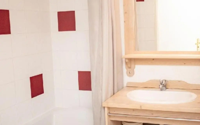 Appartement Puy-Saint-Vincent, 2 pièces, 6 personnes - FR-1-504-116