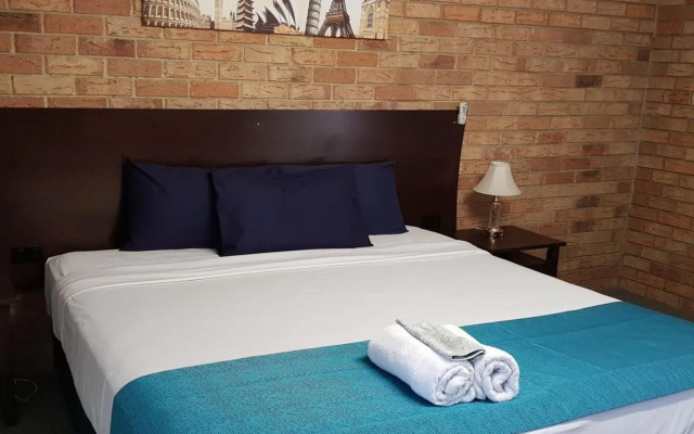 Kippa Ring Village Motel