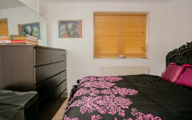 1 Bedroom Flat in Shoreditch Sleeps 2