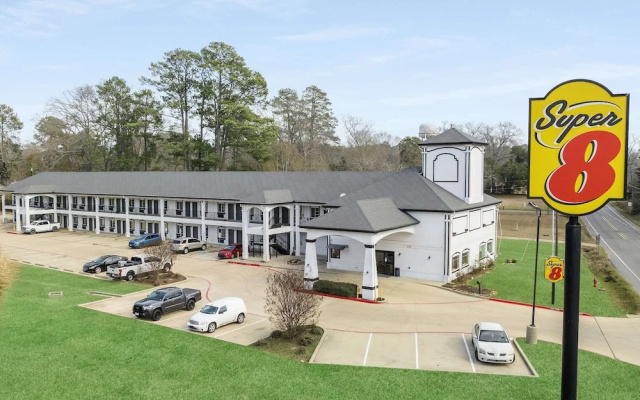 Super 8 Mansfield LA