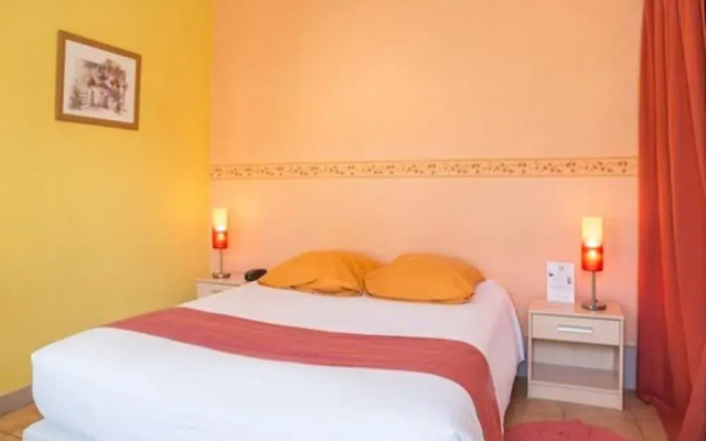Hotel Caravelle