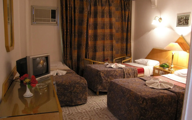 Karnak Hotel Luxor