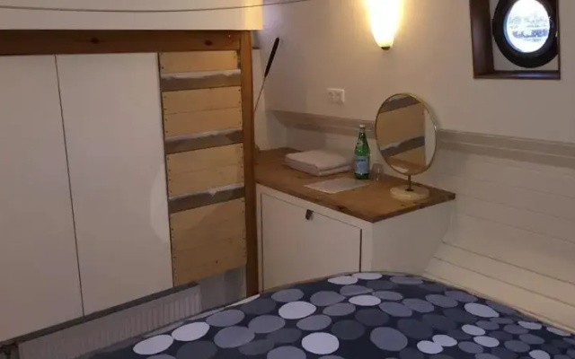 Houseboat Amstel
