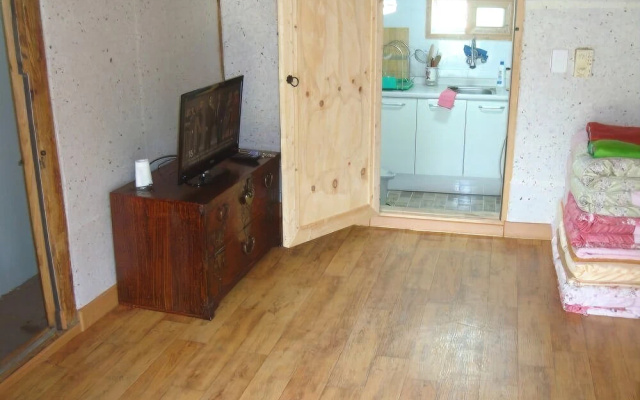 Gyeongju Sarangbang Guesthouse