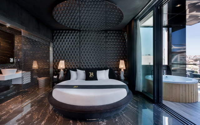 Hugo's Boutique Hotel - Adults Only