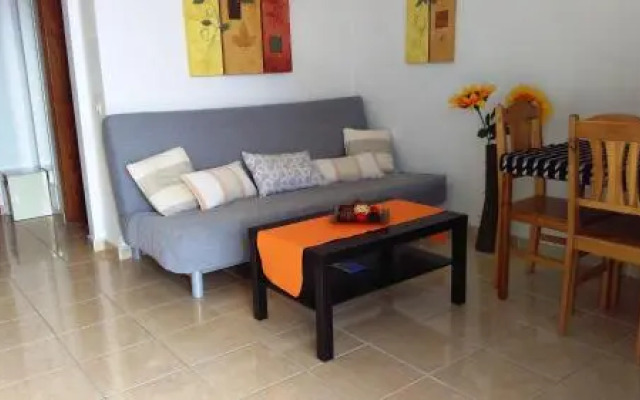 Ocean View Apartment over Los Cristianos, Playa las Vistas