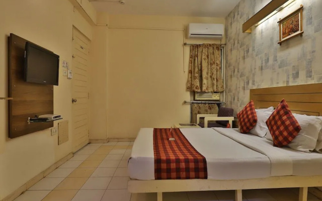 OYO 9512 Hotel Tulsi