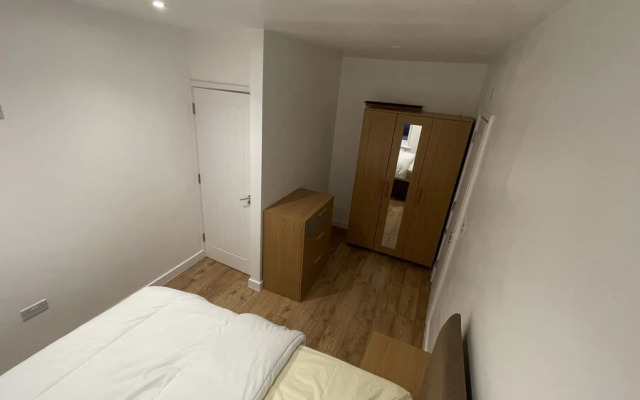 Beautiful 6 Bed House in Bexleyheath