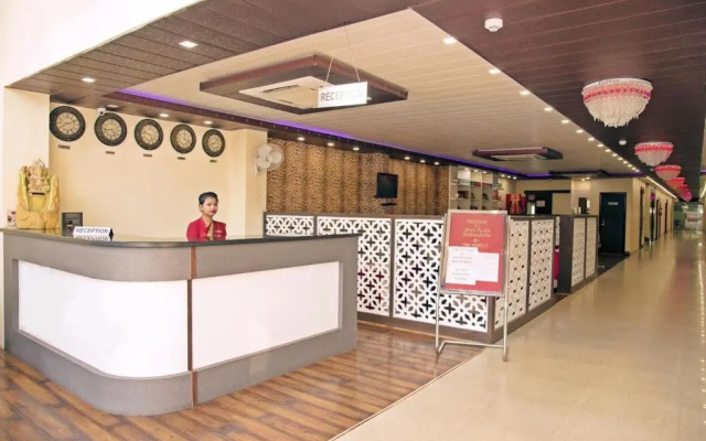 Spring Sky Mughalsarai By ShriGo Hotels