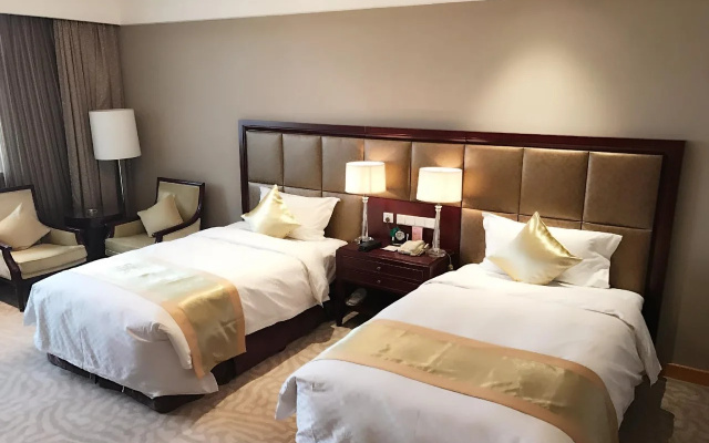 QueenSir International Hotel