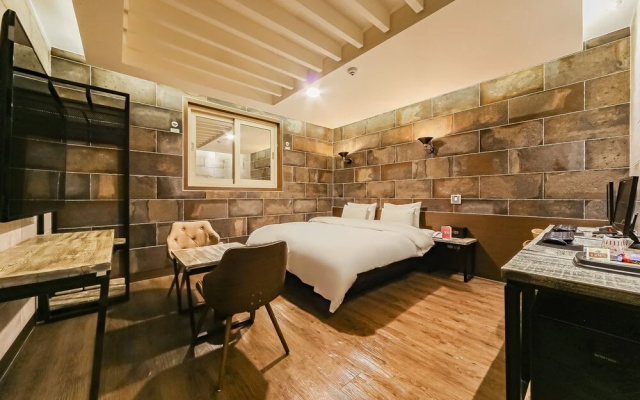 Motel 123