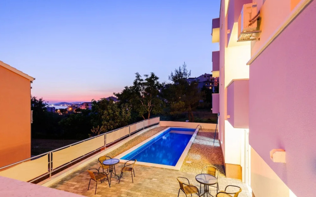 S1-spacious Studio With the sea View & use of Pool