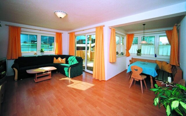 Отель Anton´s Appartements комната для гостей