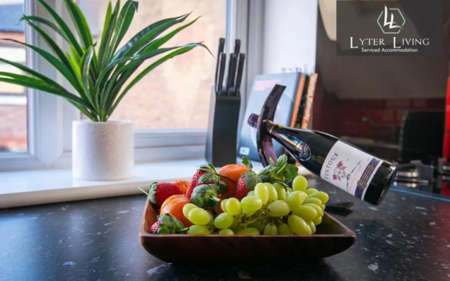 Leicester's Lyter living Serviced apartments Opposite Leicester Railway Station