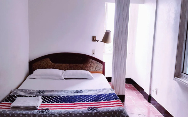 Vinh Hostel