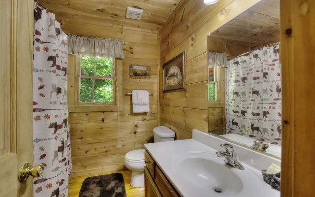 A Secluded Bearadise #247