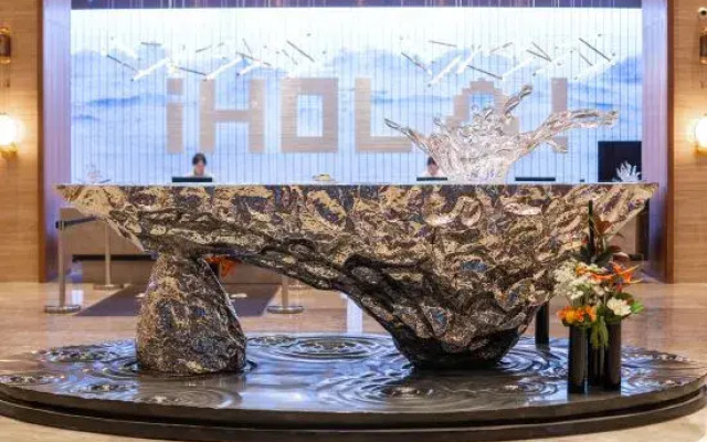 Fangda Jiugang Hotel (Jiujiang Hukou High-Speed Railway Station)