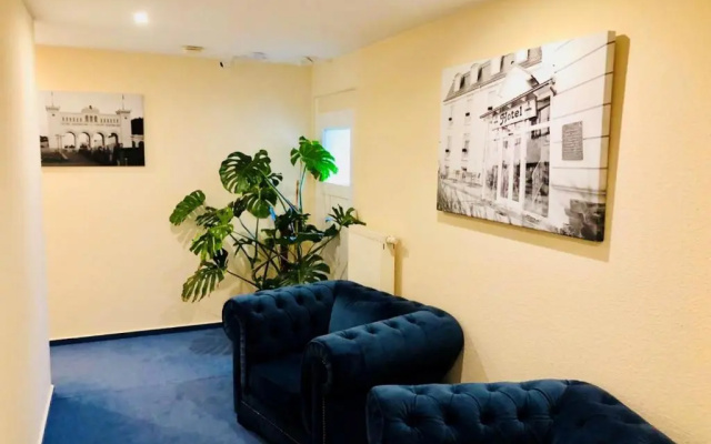 Hotel am Bayrischen Platz