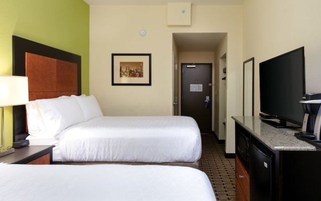 Holiday Inn Express and Suites Atlanta Downtown 0
