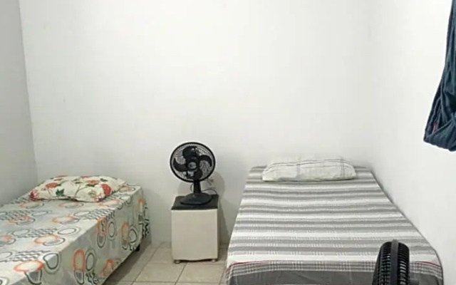 Quarto compartilhado - Tropicália's house