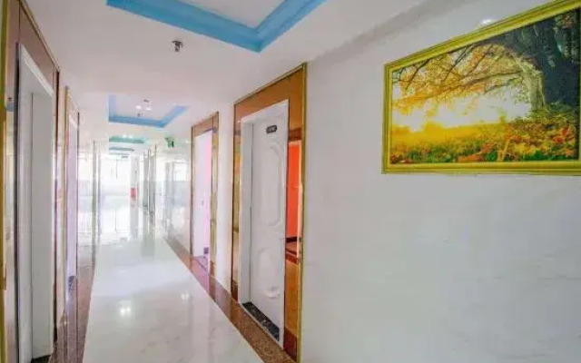 Jiayan Runguo Hotel (Danzhou Summer Square Branch)