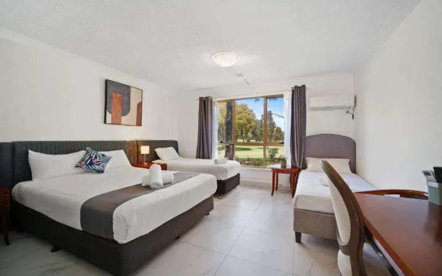 Golf Place Inn