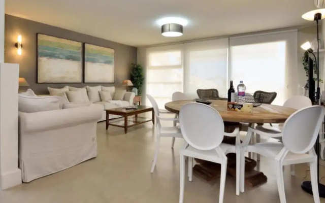 106073 -Villa in Puerto Calero