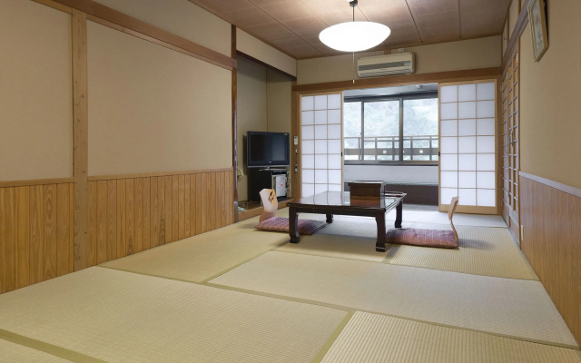 Yunohira Onsen Ryokan Kamiyanagiya