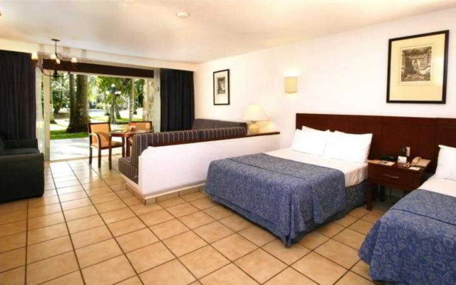 Отель Krystal Puerto Vallarta