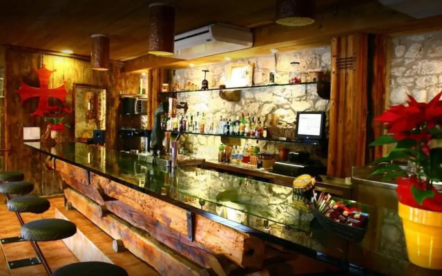 Hotel El Jou