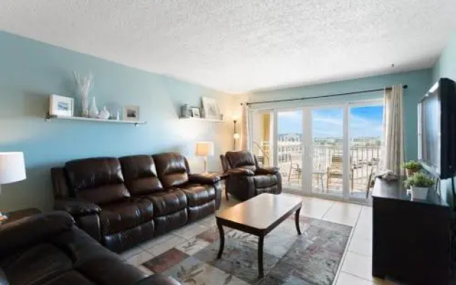 402 Beach Place Condos