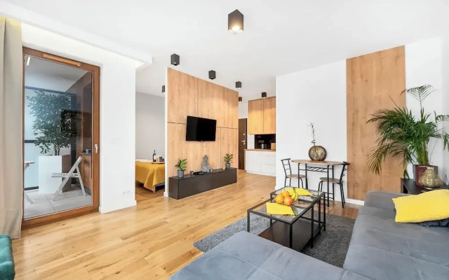Lumina stylish apart with balcony