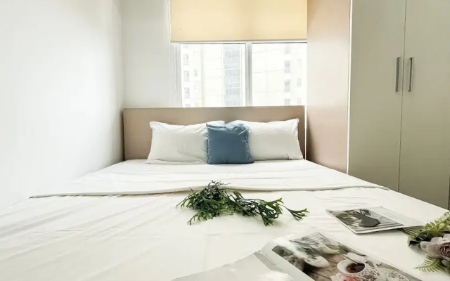 Restful 2Br At Vittoria Residence Apartment