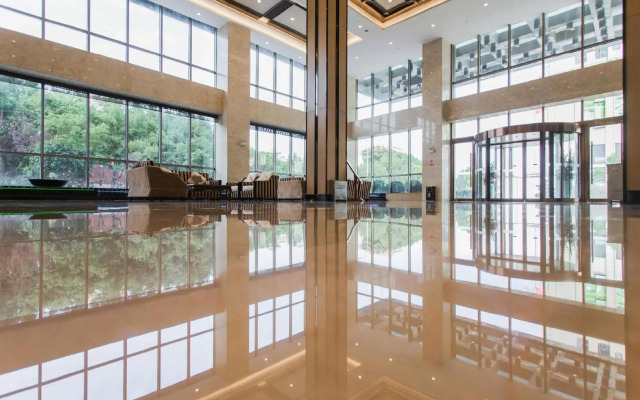 The Saint Lido Hotel
