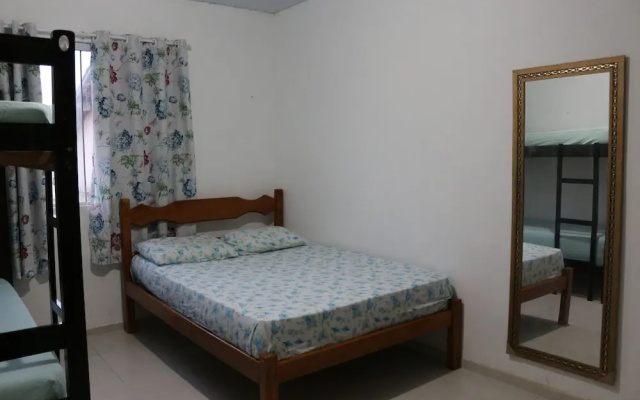 La Casa Hostel