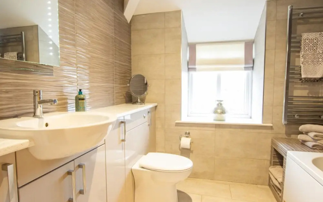 Moelfre Cottage