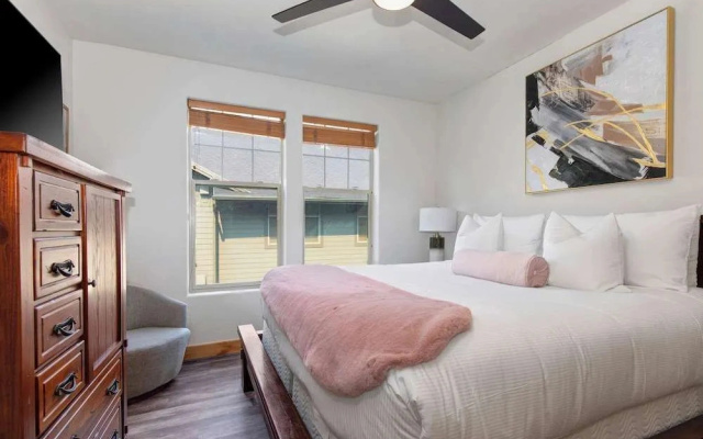 Bear Hollow by Lespri Property Management