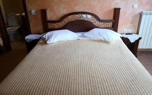Flygonion Guesthouse
