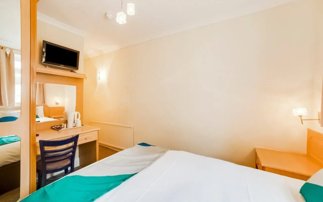 Gullivers Hotel - B&B