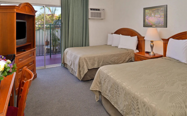 Americas Best Value Inn Loma Lodge