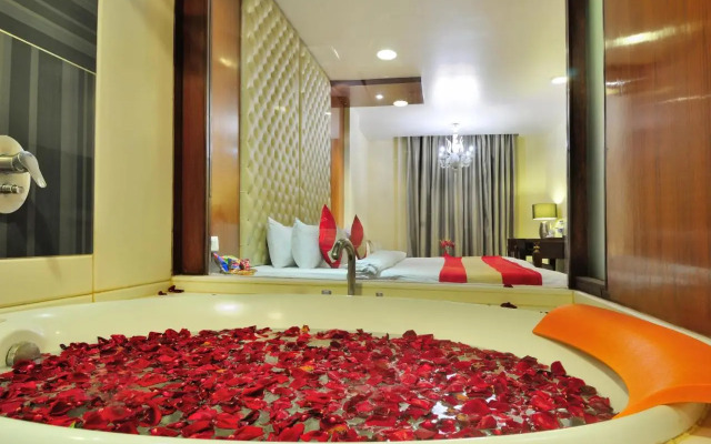 Hotel Aura - Near to New Delhi Railway Station
