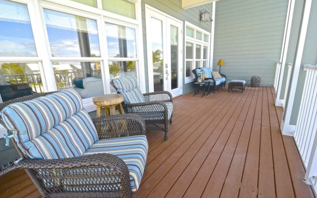 Cotton Bayou House