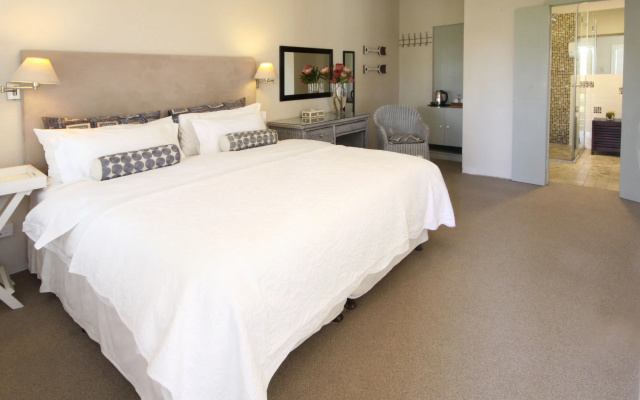 Hermanus Lodge on the Green