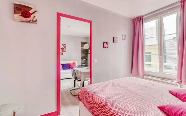 Cosy Studio Apartment in Honfleur near Harbour