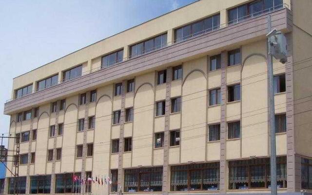 Akdamar Hotel Турция, Ван - отзывы, цены и фото номеров - забронировать отель Akdamar Hotel онлайн вид на фасад