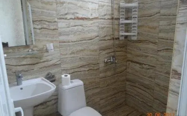 Guest house Zura